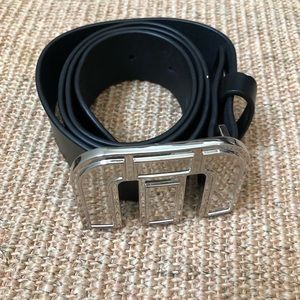 Travis Mathew Accessories - Travis Mathew belt/buckle Travis Mathew Accessories - Travis Mathew belt/buckle